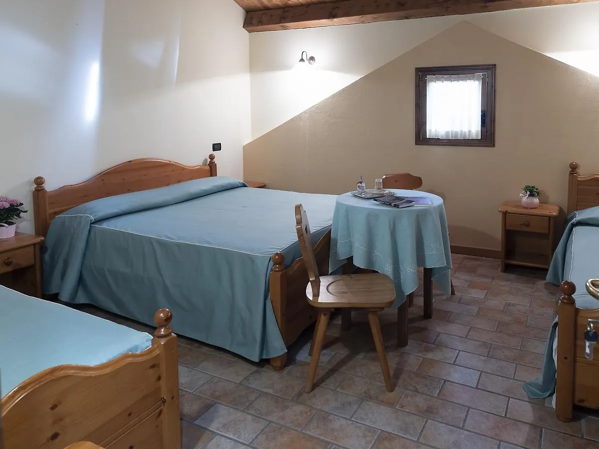 Farm stay Agriturismo Il Palazzone Montegalda Italy